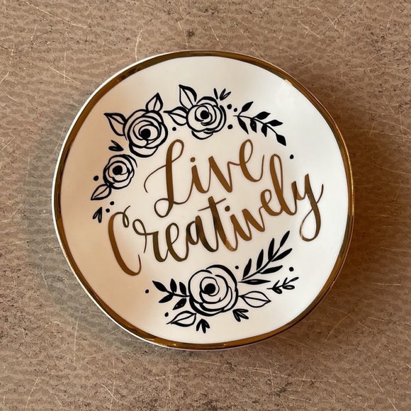 Francesca’s Live Creatively Round Trinket Tray - Picture 5 of 10
